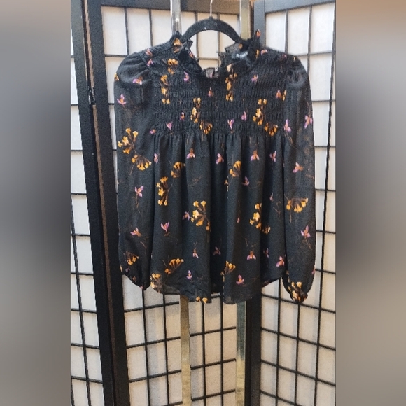 Madewell Georgette Ruffle Collar Smocked Top in Falling Freesias Women's… - Picture 3 of 7